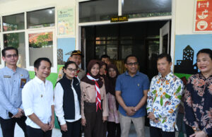 Kajati Jabar Baksos di SLB Negeri dan RSUD Bayu Asih Purwakarta